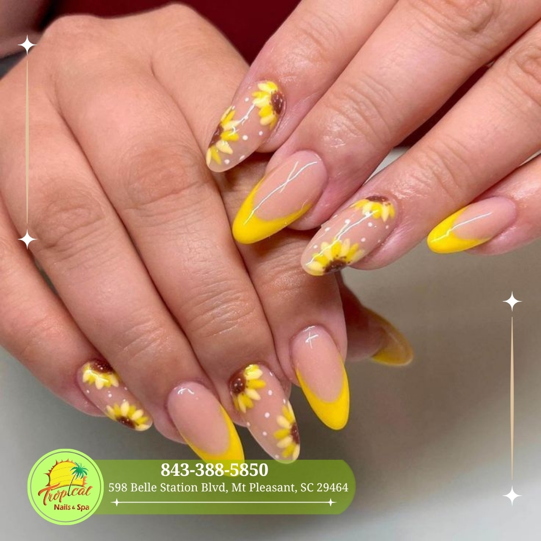 Tropical Nails & Spa, llc logo